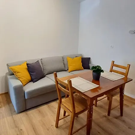 Apartman Hani *